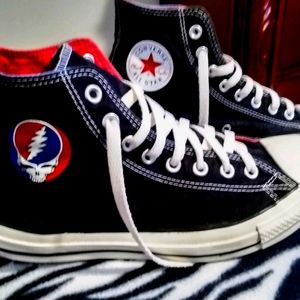 Rare GRATEFUL DEAD chucks!